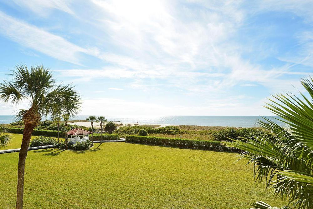 Land's End 8-306 Beach Front - Premier